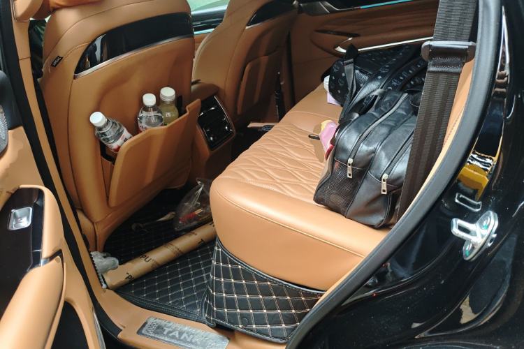 Used Tank 500 New Energy 2024 Hi4-T Left Rear Seat