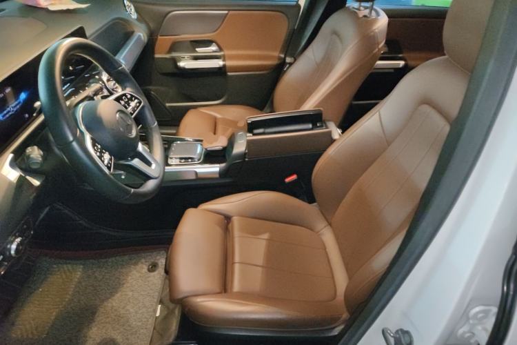 Used Mercedes-Benz GLB 2020 GLB 200 Dynamic Edition
