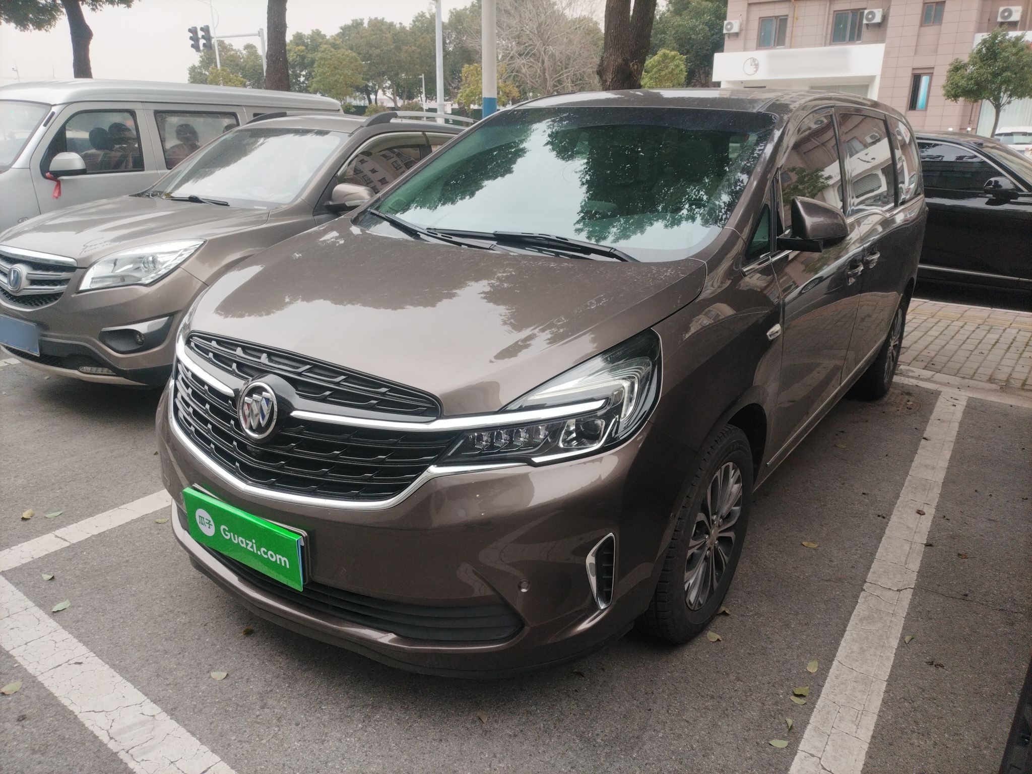 Parte inferior delantera