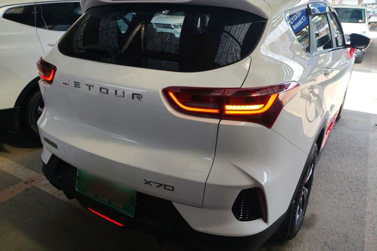 Used JETOUR X70 2023 1.5T DCT Beyond PRO Edition 5-Seater