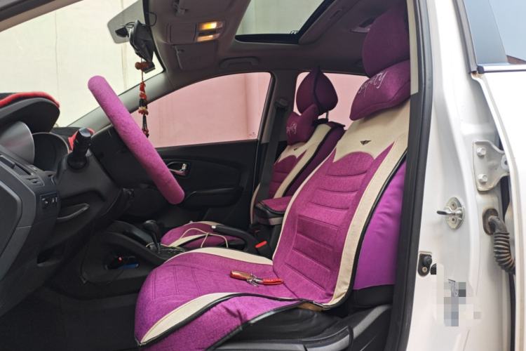 Used Hyundai ix35 2015 2.0L Automatic 2WD Smart Type China IV
