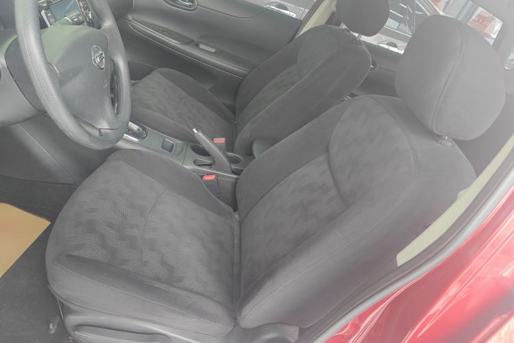 Used Nissan Tiida 2014 1.6L CVT Comfort Model Interior 1