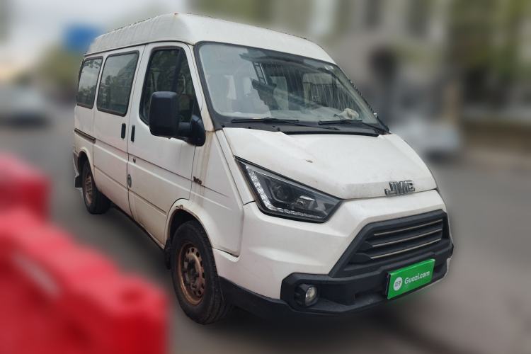 Used JMC Transit  Front Right 45 Deg