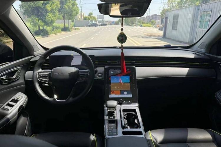 Used Roewe RX5 2023 PLUS 330TGI Automatic Trendsetting Smart Edition