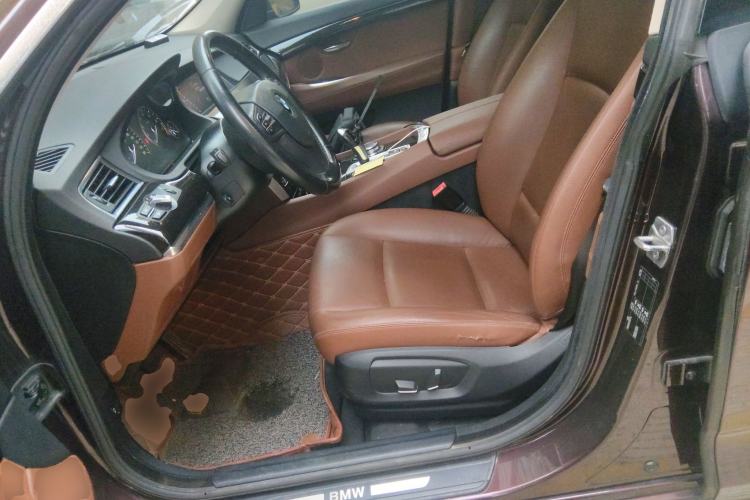 Used BMW 5 Series GT 2015 528i Leading Model
