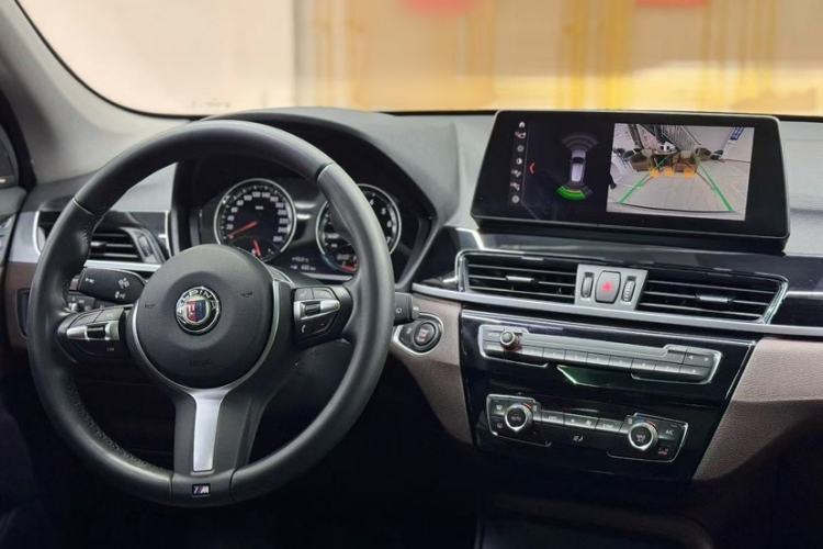 Used BMW X1 2022 sDrive25Li Leading Model
