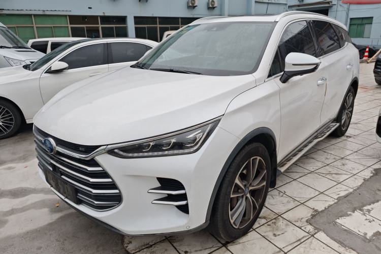 Used BYD Tang New Energy 2018 DM 2.0T All-Wheel Drive Smart Connectivity Luxury Model 7 Seats China V Emission Standard