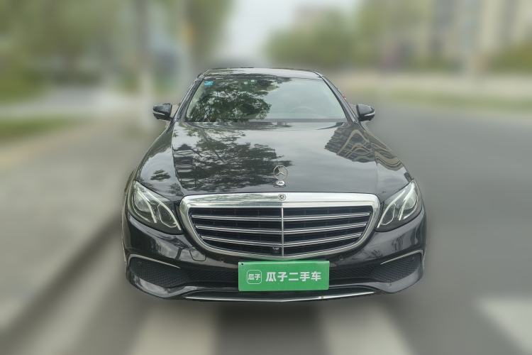 Used Mercedes-Benz E-Class 2018 Facelift E 300 L Luxury Edition