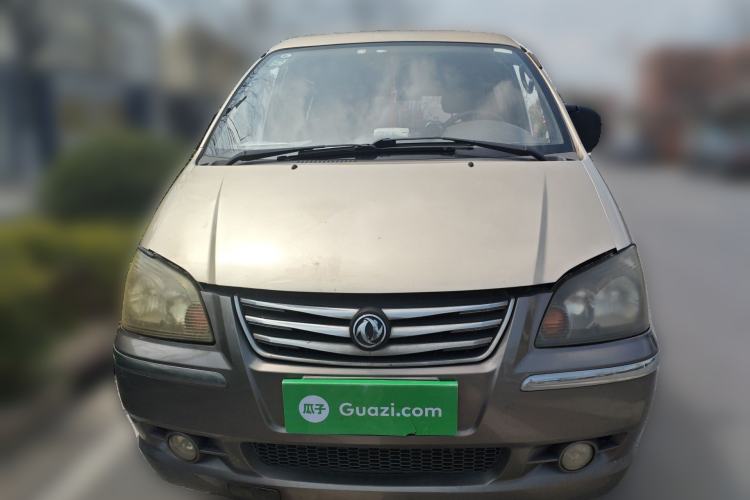 Used FORTHING Lingzhi 2013 M5 Q7 2.0L 7-Seater Long-Wheelbase Comfort Model Front