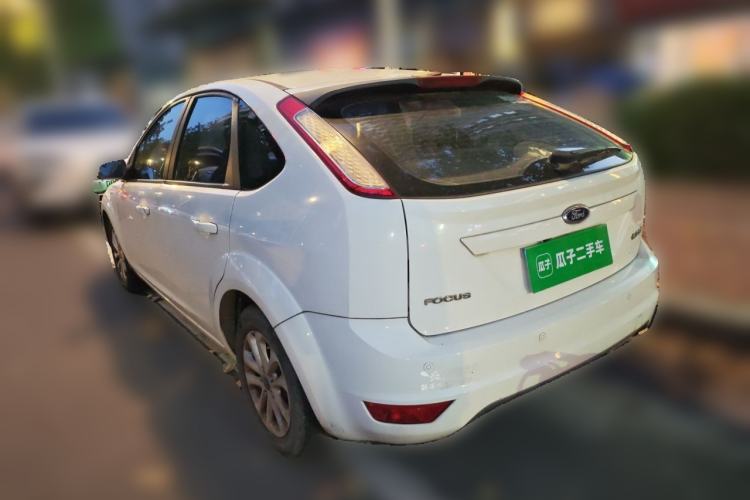 Used Ford Focus 2013 Hatchback Classic 1.8L Automatic Base Model
