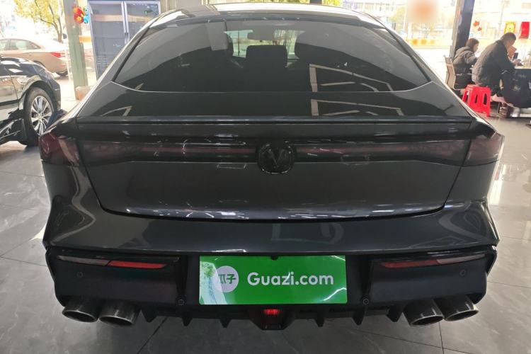 Used CHANGAN UNI-V 2022 1.5T Prestige Version
