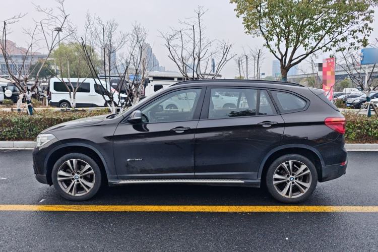 Used BMW X1 2016 sDrive18Li Luxury Model
