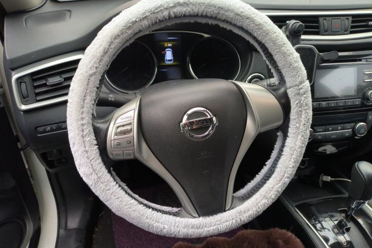 Used Nissan X-Trail 2015 2.0L CVT Comfort MAX Edition 2WD