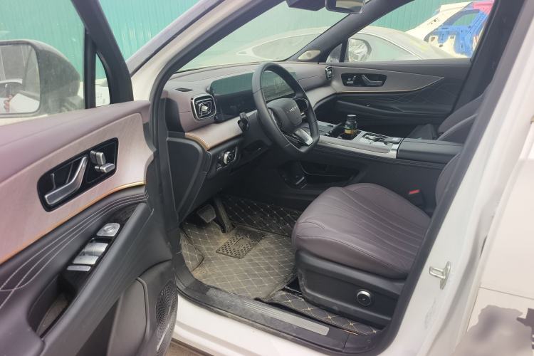 Used Chery Tiggo 9 2025 2.0T Automatic Two-Wheel Drive Luxury Edition 5 Seats