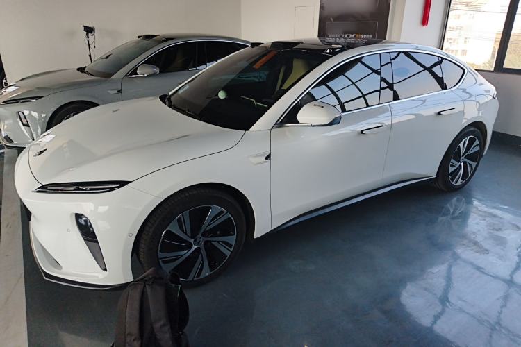 Used Nio ET5 2024 75 kWh
