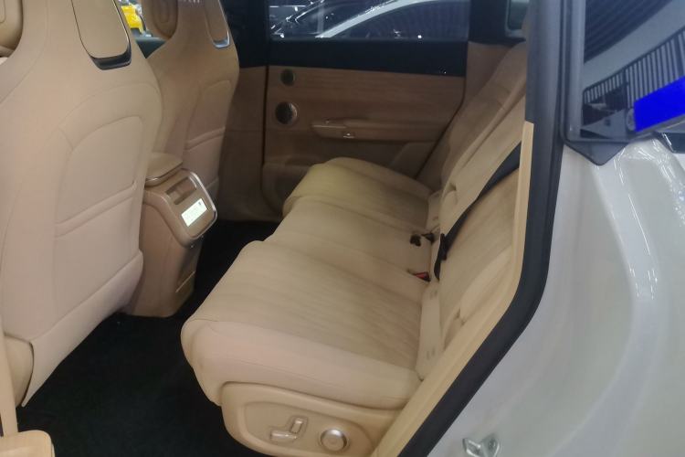 Used EXEED Star Era ET 2025 Extended-Range 240 Max All-Wheel Drive Urban Advanced Driver Assistance Left Rear Seat