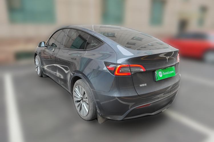 Used Tesla Model Y 2024 Rear-Wheel-Drive Version
