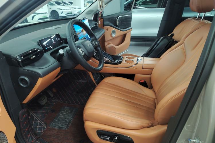 Used AION V 2024 Aion Tyrannosaurus 520 Smart Luxury Edition
