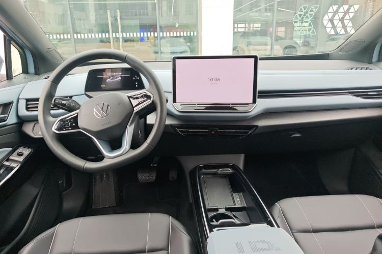 Used Volkswagen ID.4 X 2024 Pure & Smart Edition Center Console