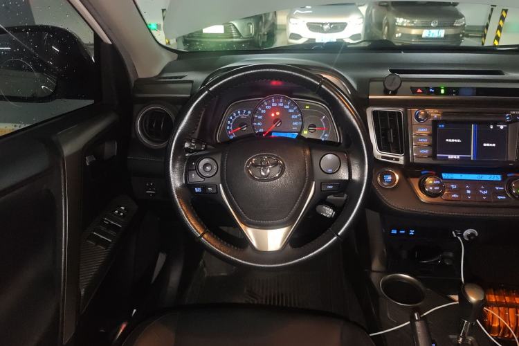 Used Toyota RAV4 2013 2.5L Automatic 4x4 Elite Edition
