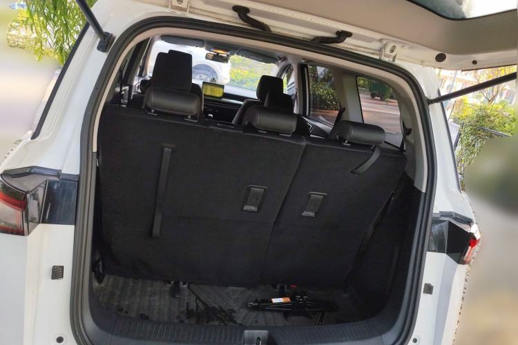 Used Wuling Jiachen 2022 1.5L Manual Enjoyment Elite Model