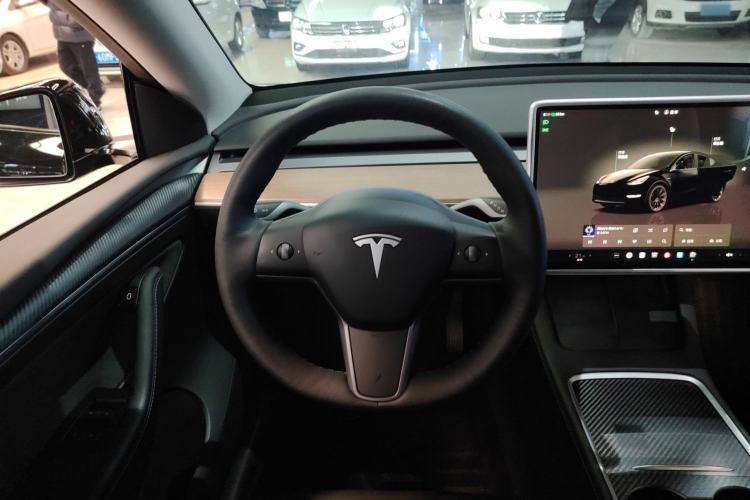 Used Tesla Model Y 2022 Rear-Wheel-Drive Version
