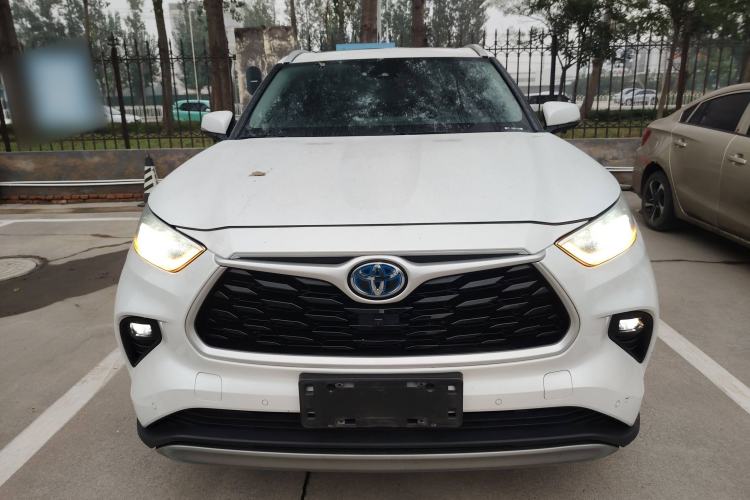 Used Toyota Highlander 2022 Dual-Engine 2.5L Four-Wheel Drive Prestige Version 7 Seats
