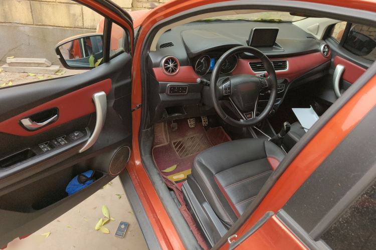 Used Haval H1 2015 1.5L Manual Luxury Model