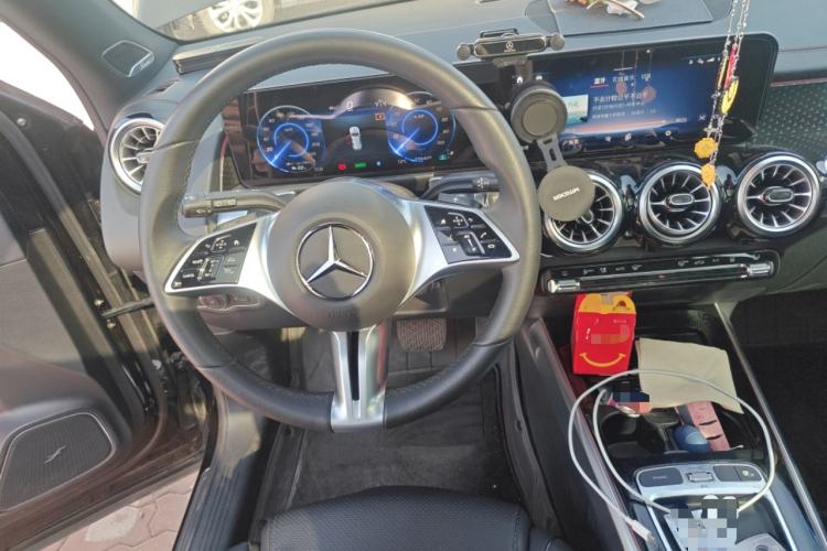 Used Mercedes-Benz EQB 2025 EQB 260 Steering Wheel