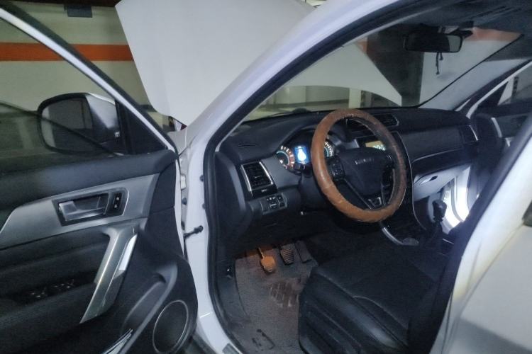 Used Haval H2 2017 Red-Label 1.5T Manual Two-Wheel Drive Luxury Model Driver Seat