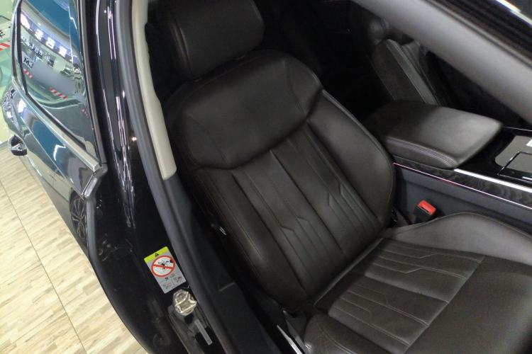 Used Audi A8 2019 Plus A8L 50 TFSI quattro Comfort Model Right Front Seat