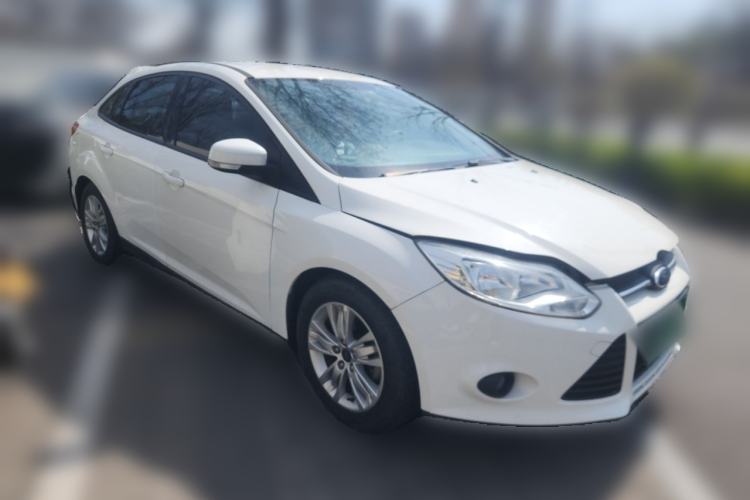 Used Ford Focus 2012 Sedan 1.6L Automatic Comfort Model Front Right 45 Deg