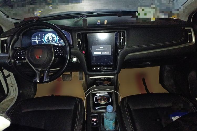 Used Roewe i6 New Energy 2017 45T Hybrid Connect & Smart Enjoyment Edition
