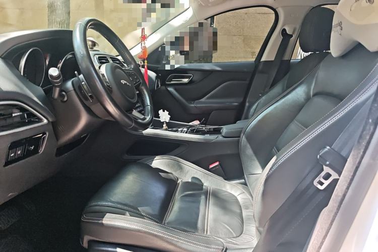 Used Jaguar F-PACE 2016 2.0T Two-Wheel Drive Urban Luxury Edition