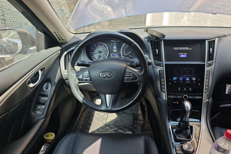 Used Infiniti Q50L 2016 2.0T Enjoyment Edition