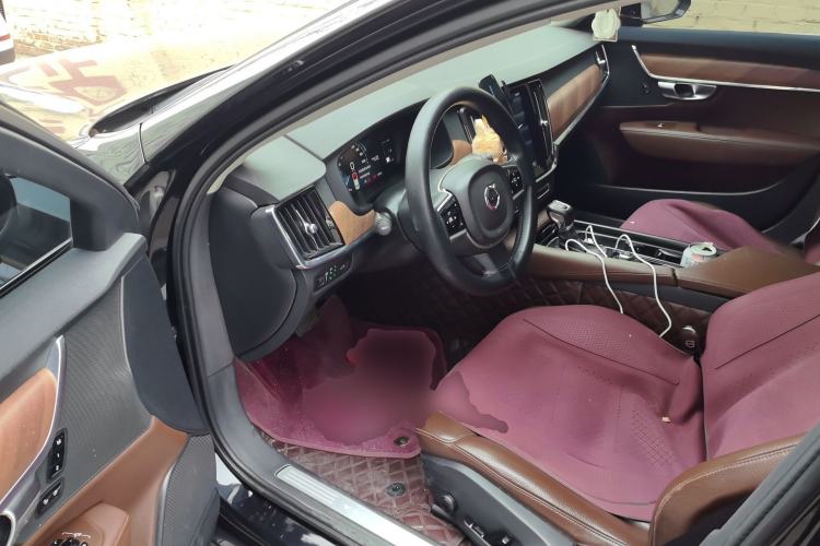 Used Volvo S90 2018 T4 Zhiyuan Edition