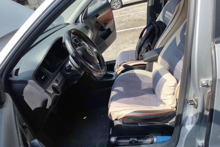 Used Volkswagen Lavida 2013 Revised Classic 1.6L Automatic Fashion Edition
