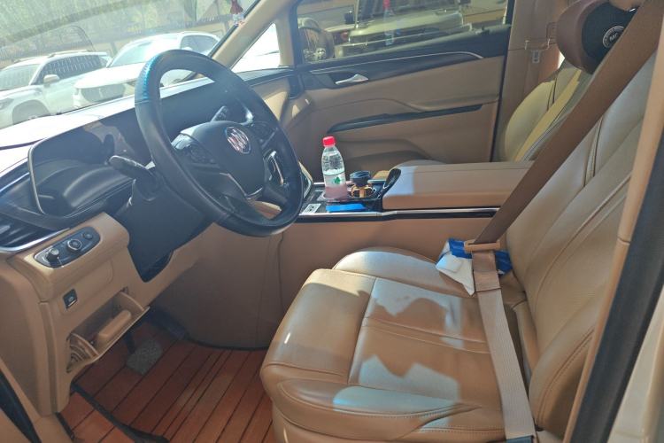 Used Buick GL8 2020 ES Land Cruiser 653T Luxury Model