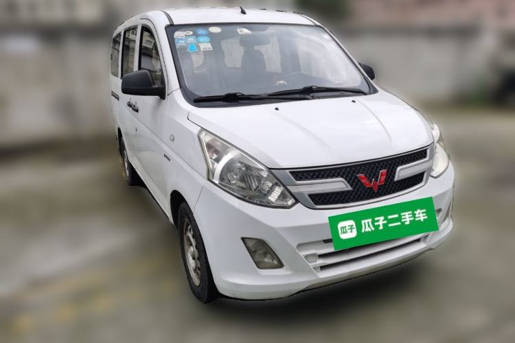Used Wuling Rongguang V 2016 1.5L Standard Version
