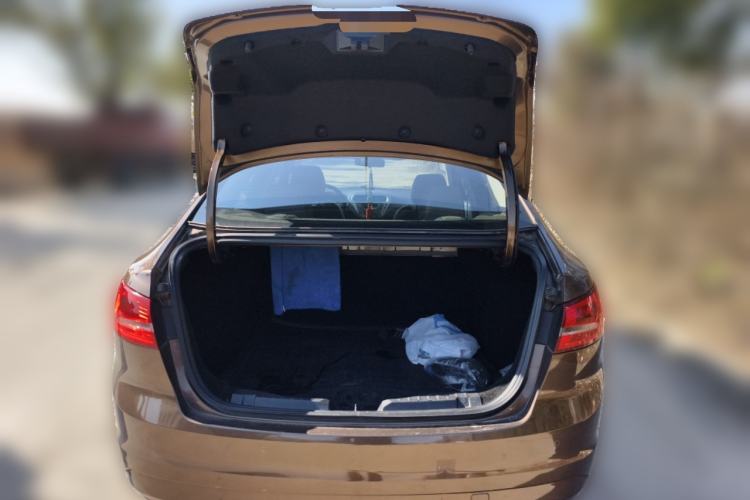 Used Ford Escort 2017 Happy Edition 1.5L Manual Fashion Model