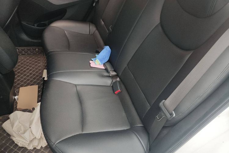 Used Hyundai Elantra (5th Generation / Langdong) 2016 1.6L Automatic Smart Version Left Rear Seat