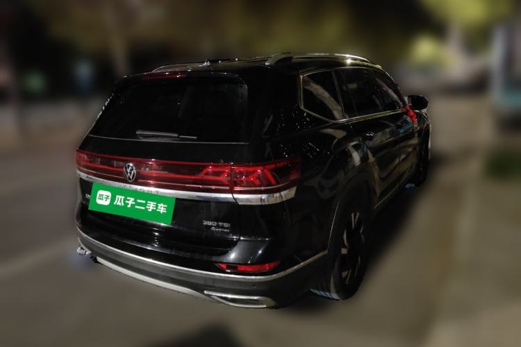 Used Volkswagen Teramont  Rear Right 45 Deg