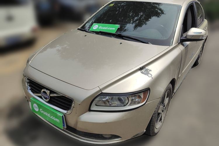 Used Volvo S40 2011 2.0L Automatic ZhiShang Edition