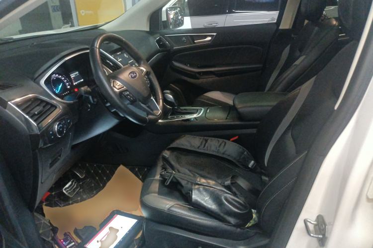 Used Ford Edge 2018 EcoBoost 245 Two-Wheel-Drive Sporty 7-Seater
