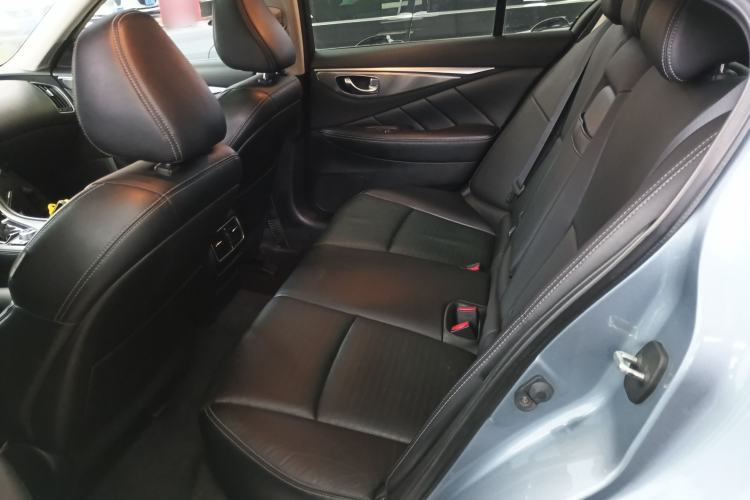 Used Infiniti Q50 2014 3.7L Luxury Sport Edition Left Rear Seat