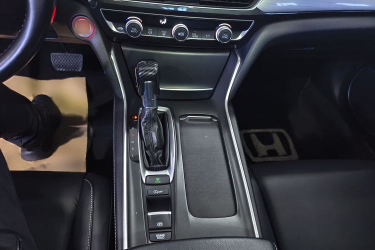 Used Honda Inspire 2019 260TURBO Elegant Edition China VI Emission Standard Interior 7