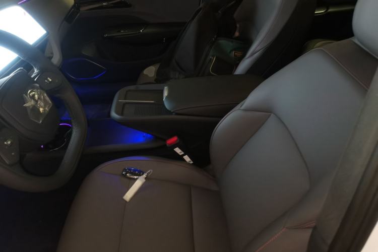 Used Hongqi EH7 2025 600 Smart Selection Edition
