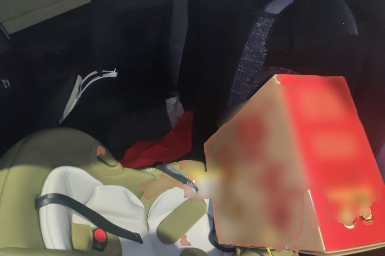 Used Toyota YARiS L Zhi Xuan 2022 X-Trail 1.5L CVT Leading PLUS Edition Left Rear Seat