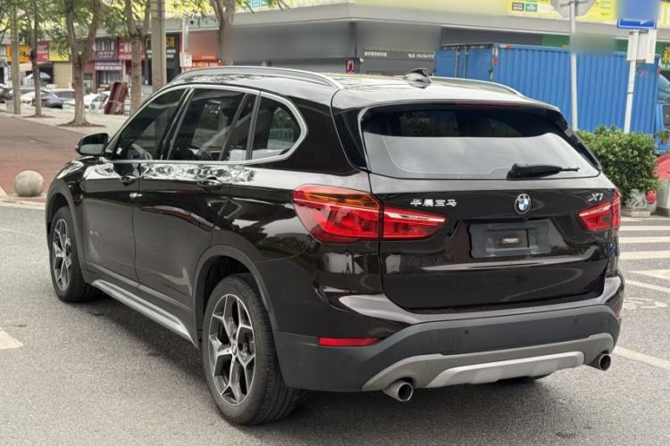 Used BMW X1 2018 xDrive20Li Luxury Model Exterior 4