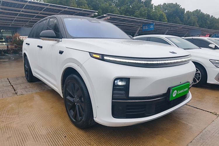 Used Li Auto L7 2023 Air model
